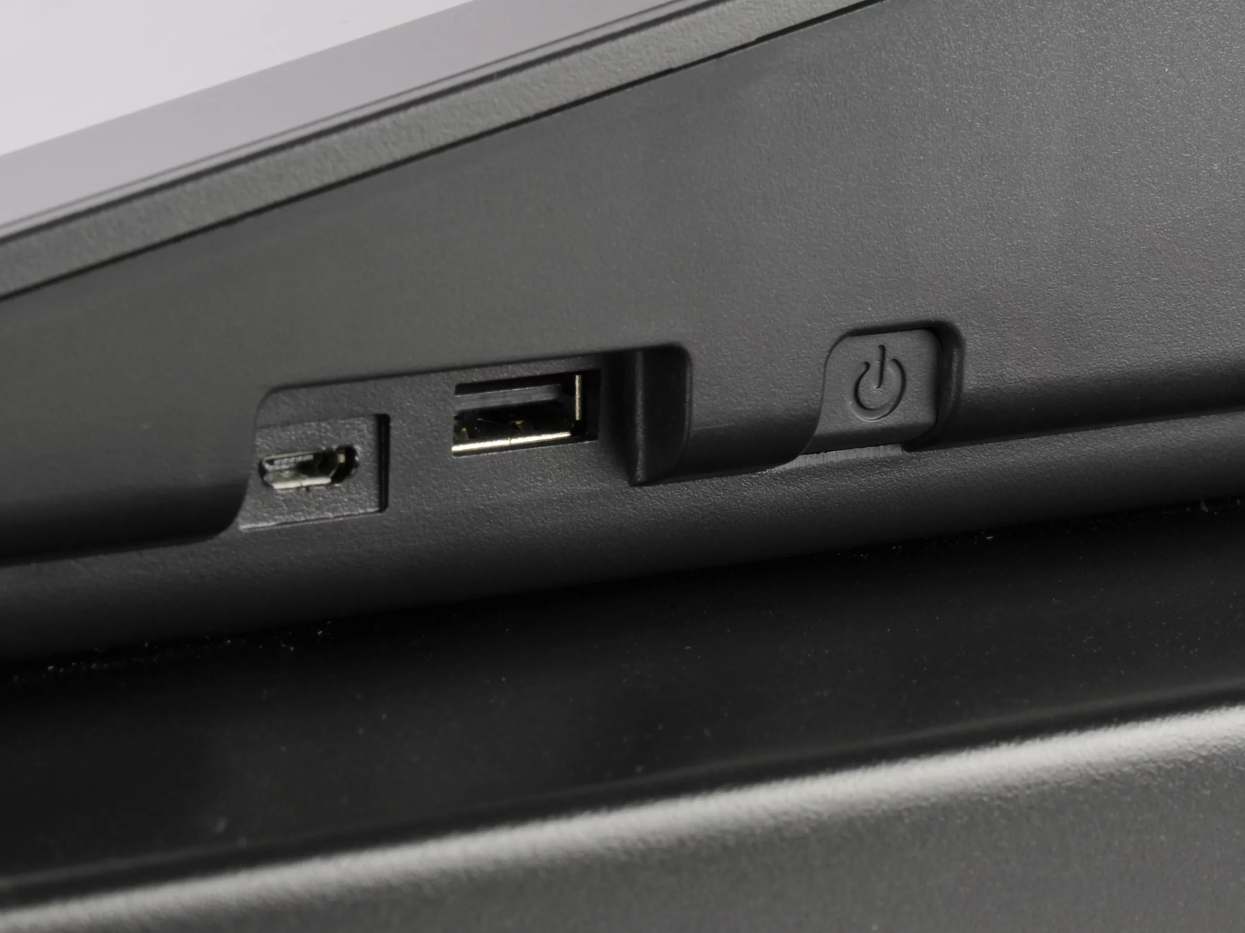 Royal POS1500 | Sistema de Punto de Venta con Pantalla Táctil de 10" - Imagen 4